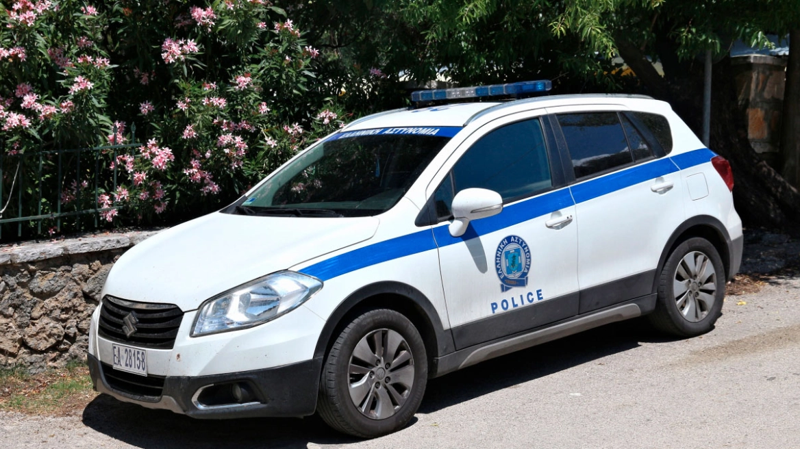 Συνελήφθη ανήλικος στην Κάτω Αχαΐα που μπούκαρε σε σπίτια και έκλεψε χρυσαφικά και κινητά