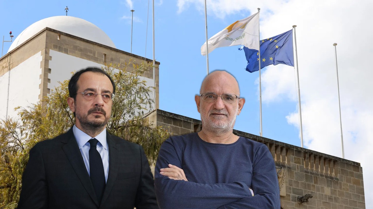 Διαψεύδει τους ισχυρισμούς Δρουσιώτη για πρόσληψη της «Σάντυ» στο Προεδρικό η κυβέρνηση