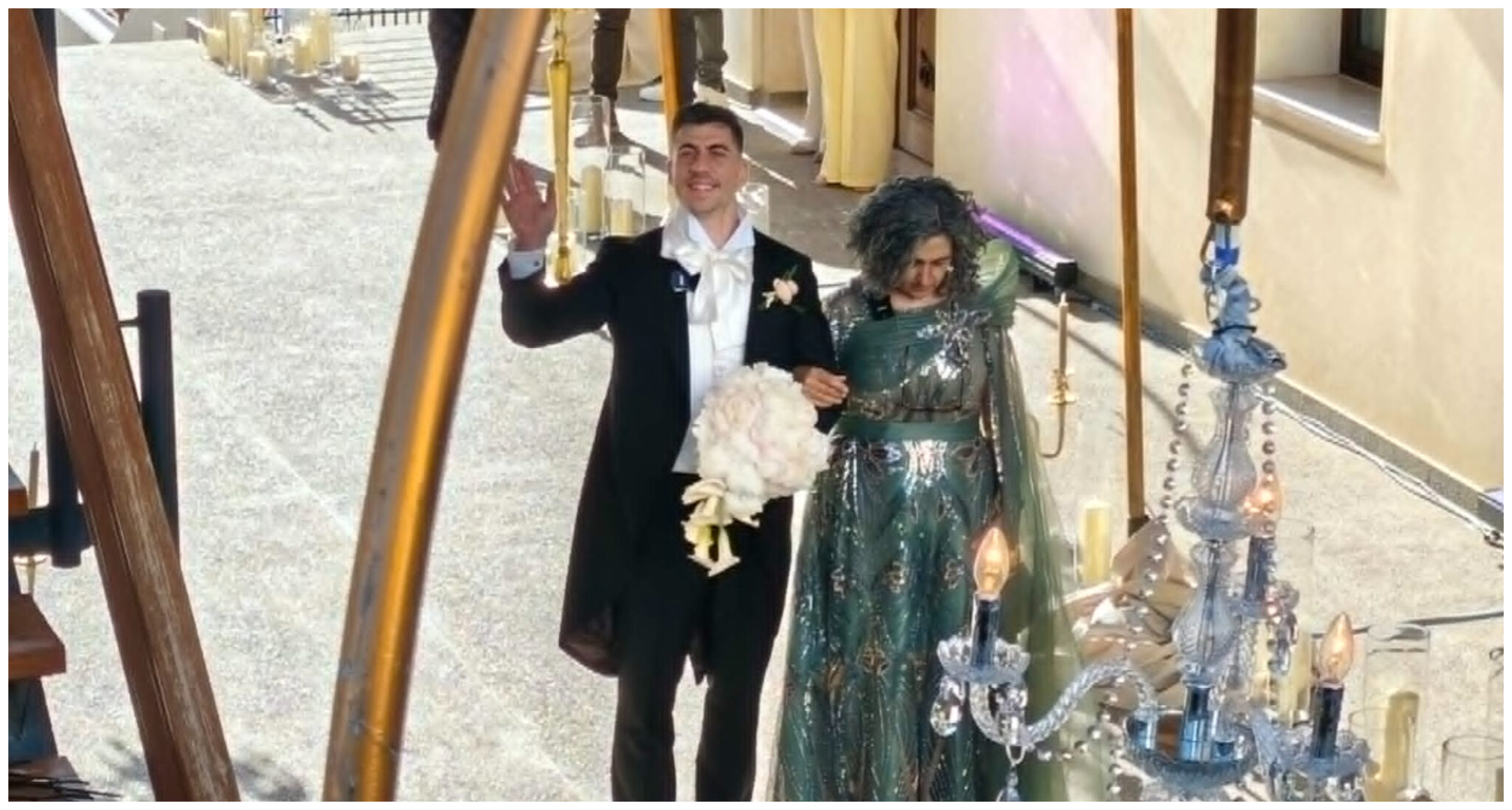 Φειδίας Παναγιώτου: Κατέφθασε στην εκκλησία για τον γάμο με τη Στυλιάνα Αβερκίου (ΦΩΤΟ)