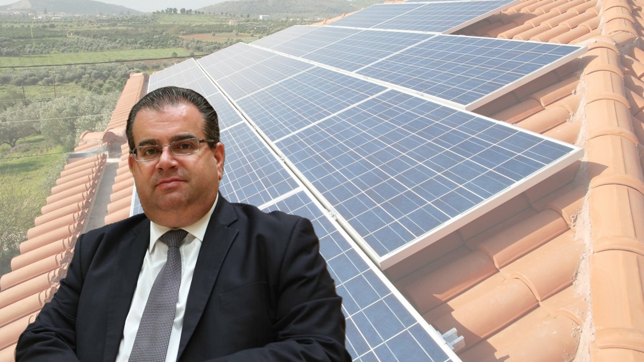 Στον «αέρα» οι αποζημιώσεις για τα φωτοβολταϊκά: Kρίσιμη μάχη στη Βουλή και οι καταγγελίες