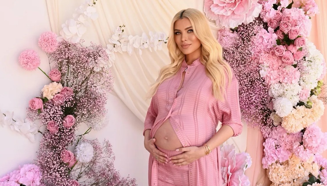 Γέννησε η Κατερίνα Καινούργιου, έφερε στον κόσμο ένα υγιέστατο κοριτσάκι