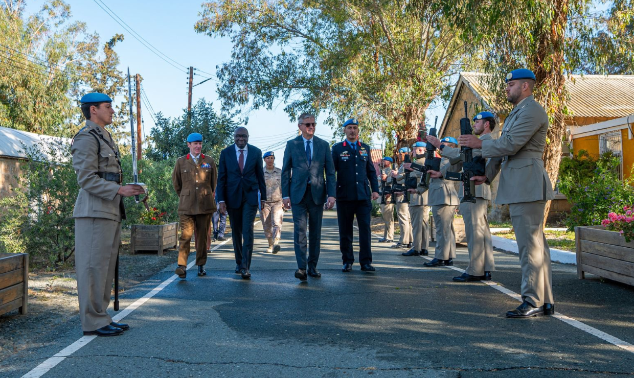 «Αμείωτη η προσήλωση των ΗΕ»: Πώς σχολιάζει η Λευκωσία την κάθοδο Λακρουά