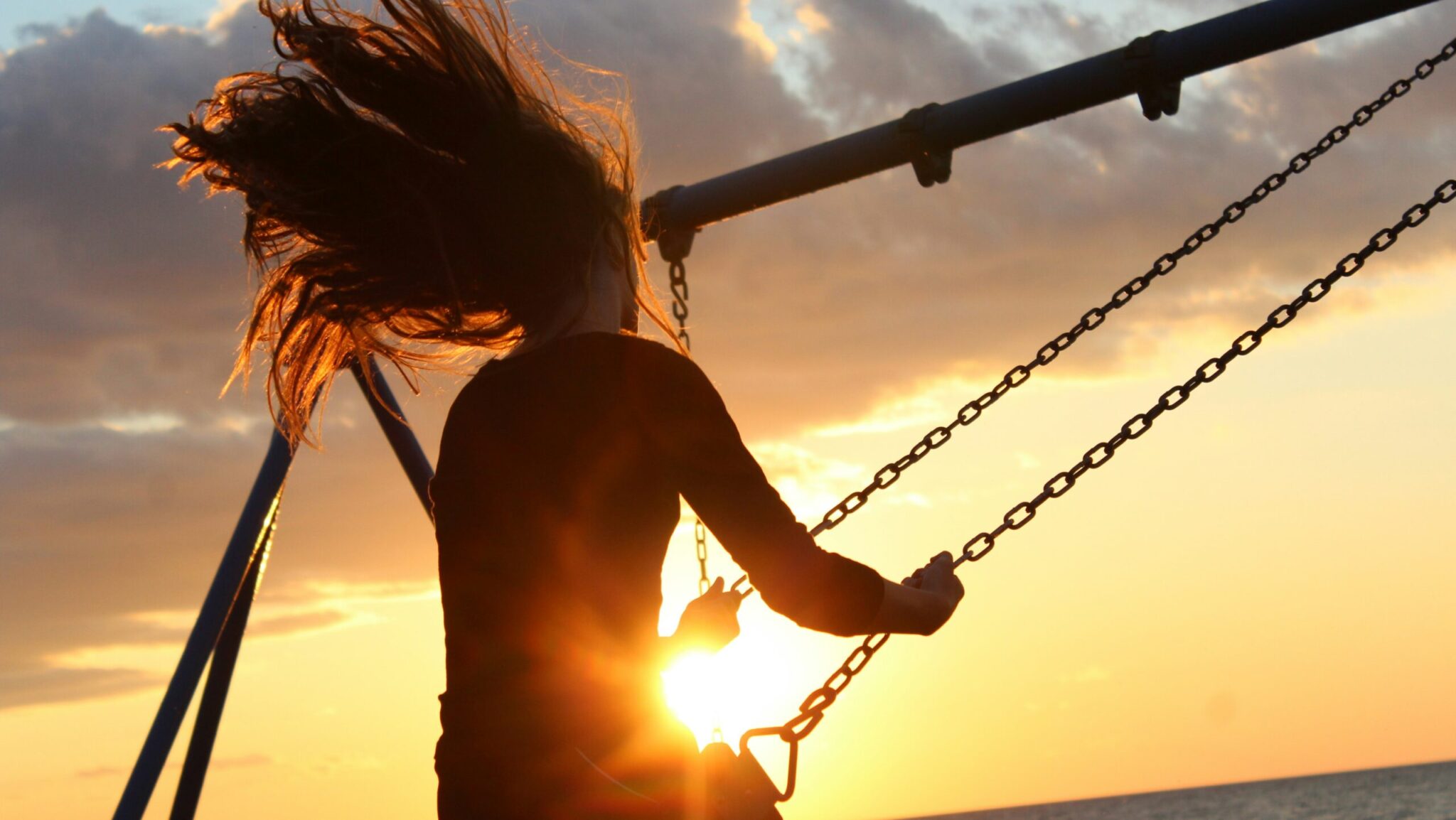 Self detachment: Αντικειμενικότητα, αδιαφορία και ευτυχία