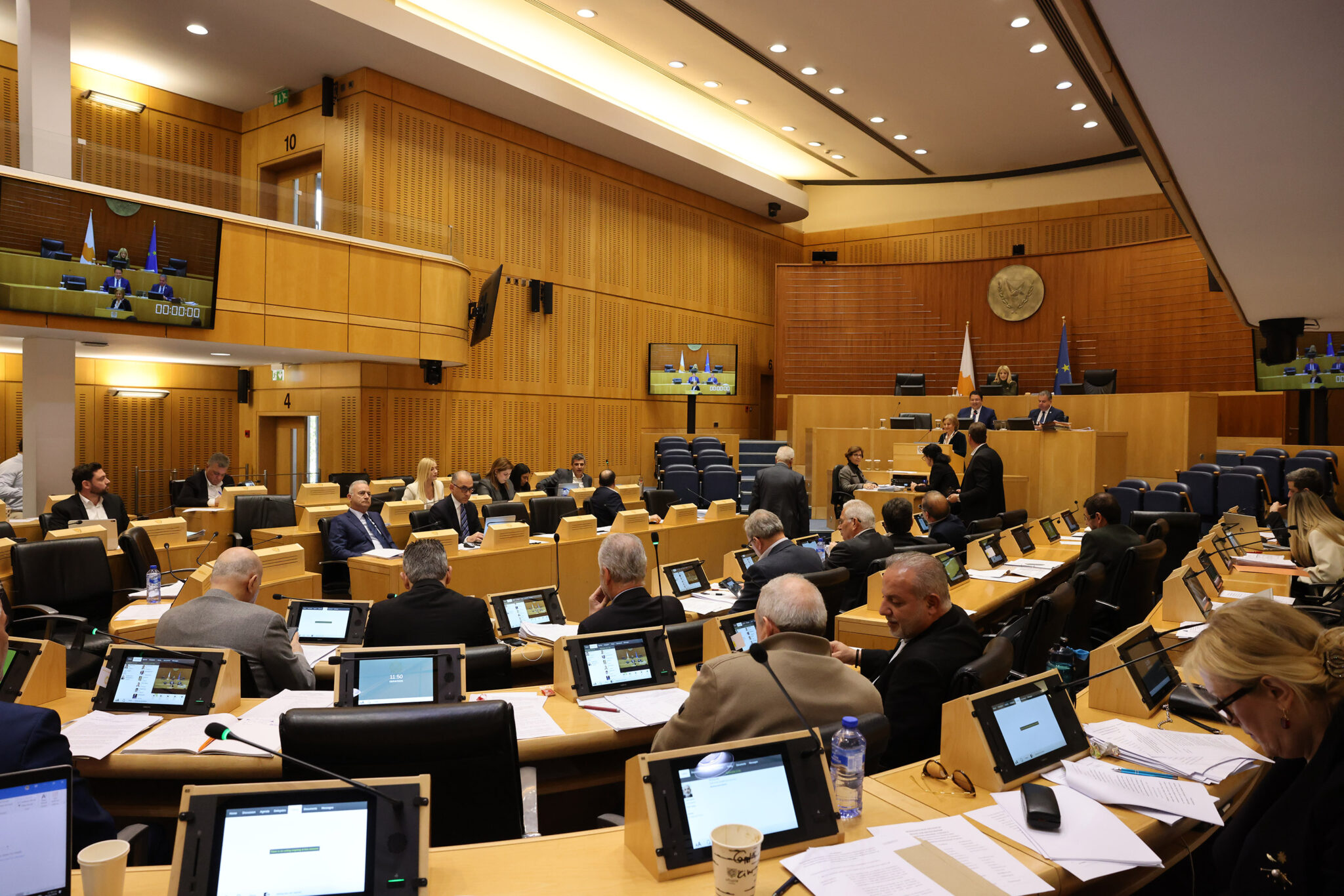 Θεσπίζεται νομοθετικό πλαίσιο για εργοδοτούμενους σε υποστηρικτικά προγράμματα ΥΠΑΝ