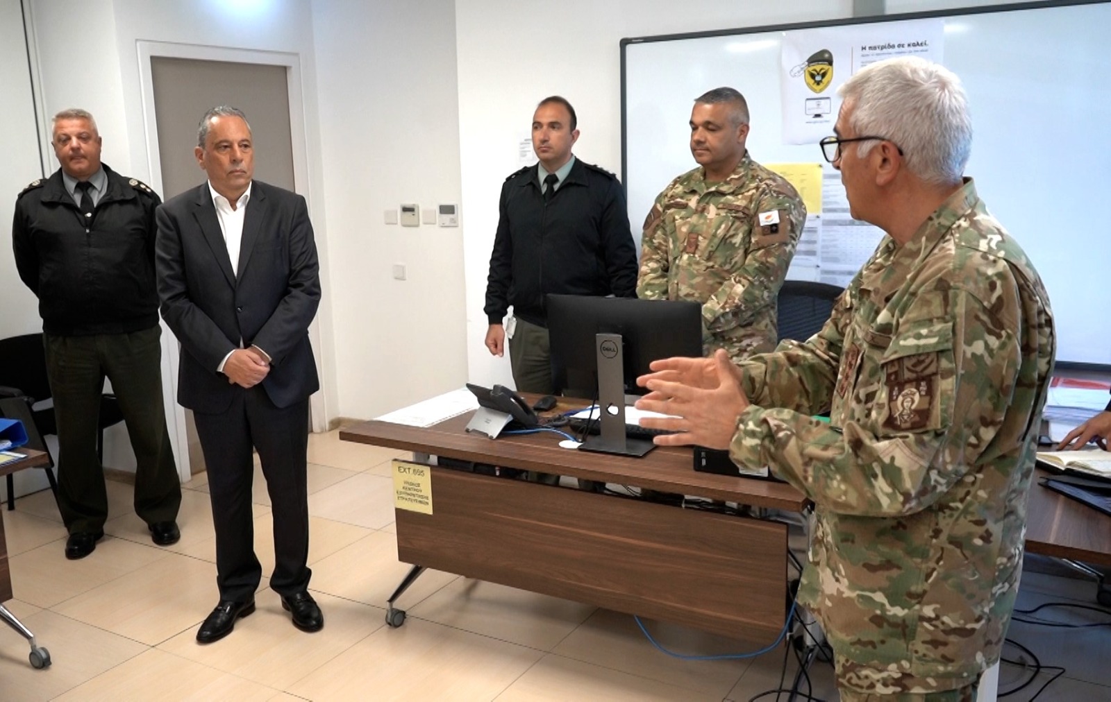 Τέρμα οι εθνοφρουροί σε Υπουργείο Άμυνας και ΓΕΕΦ-Τι ανακοίνωσε ο Βασίλης Πάλμας