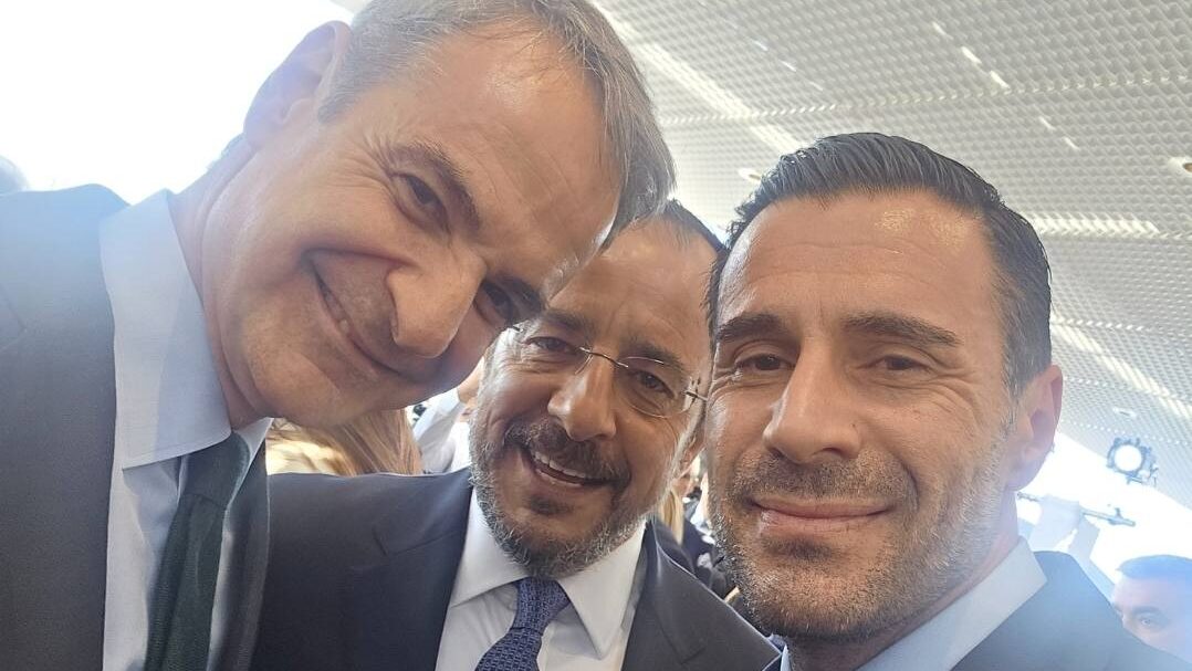 Ο Ρουσσουνίδης στα εγκαίνια του UNIC Athens: «Καθαρή δήλωση εξωστρέφειας, καινοτομίας και αυτοπεποίθησης»