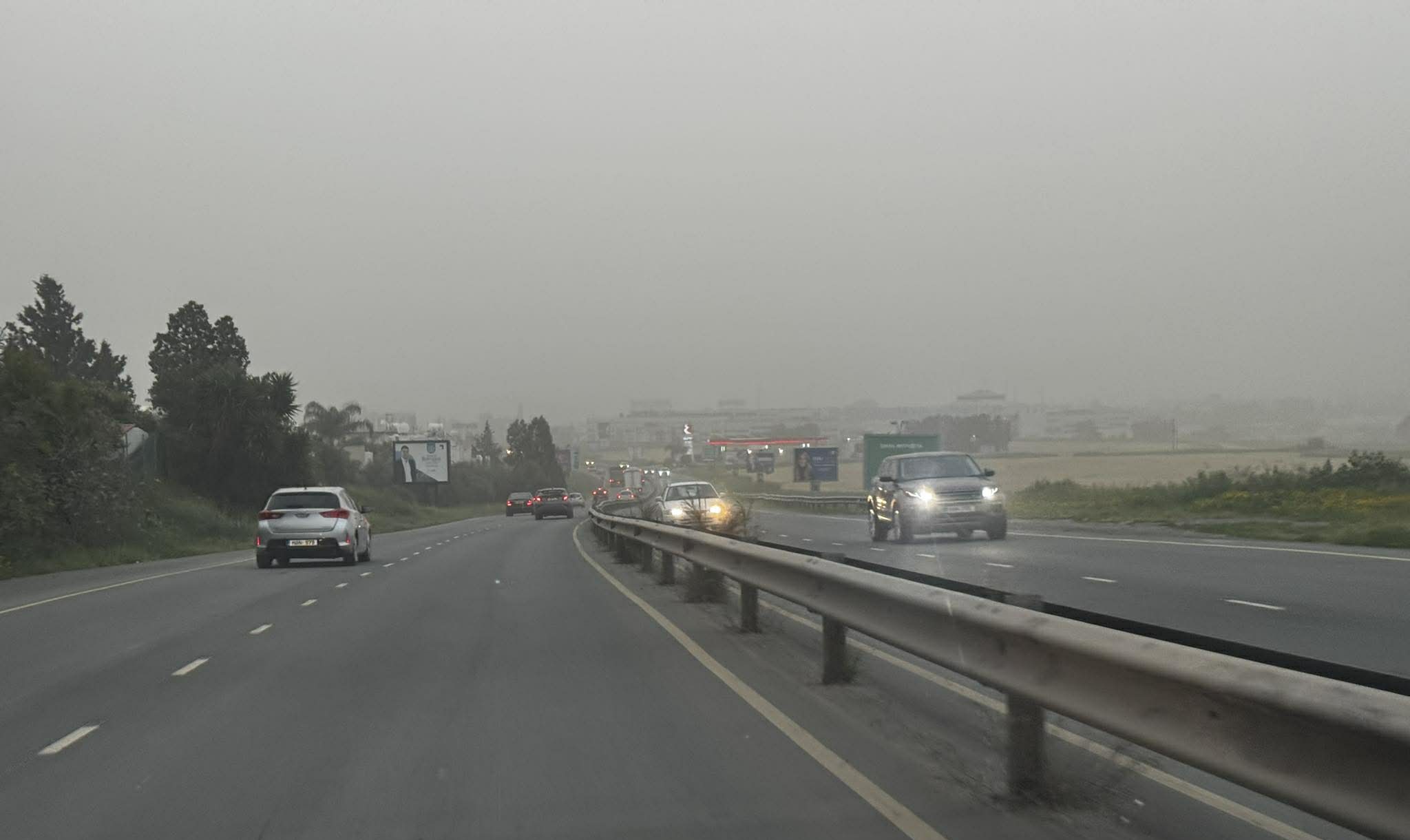 Αφρικανική σκόνη: Το Τμήμα Επιθεώρησης Εργασίας προειδοποιεί «αποφύγετε τους ανοικτούς χώρους»