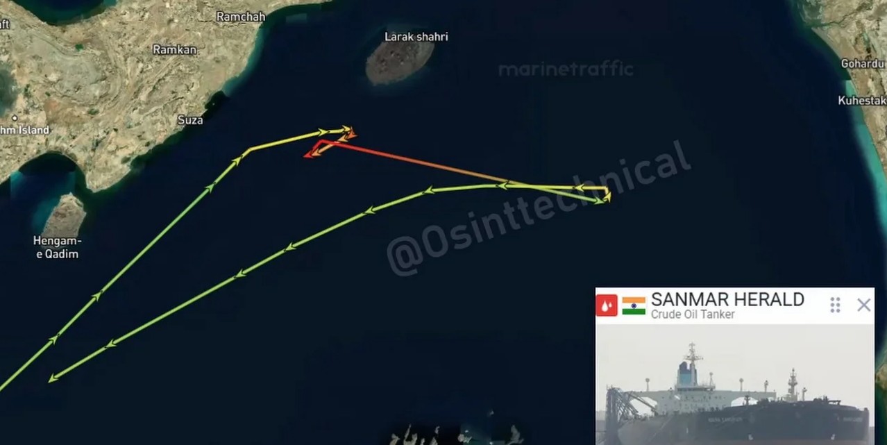 «Μου δώσατε άδεια να περάσω»: Ηχητικό ντοκουμέντο από τη στιγμή που πλοίο δέχεται πυρά στα Στενά του Ορμούζ