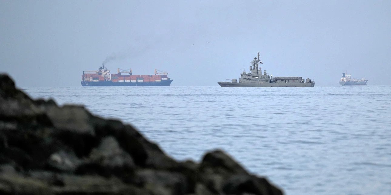 LIVE: Σκληρές απειλές μεταξύ ΗΠΑ-Τεχεράνης μετά τον ναυτικό αποκλεισμό του Ιράν, σε τεντωμένο σχοινί η εκεχειρία