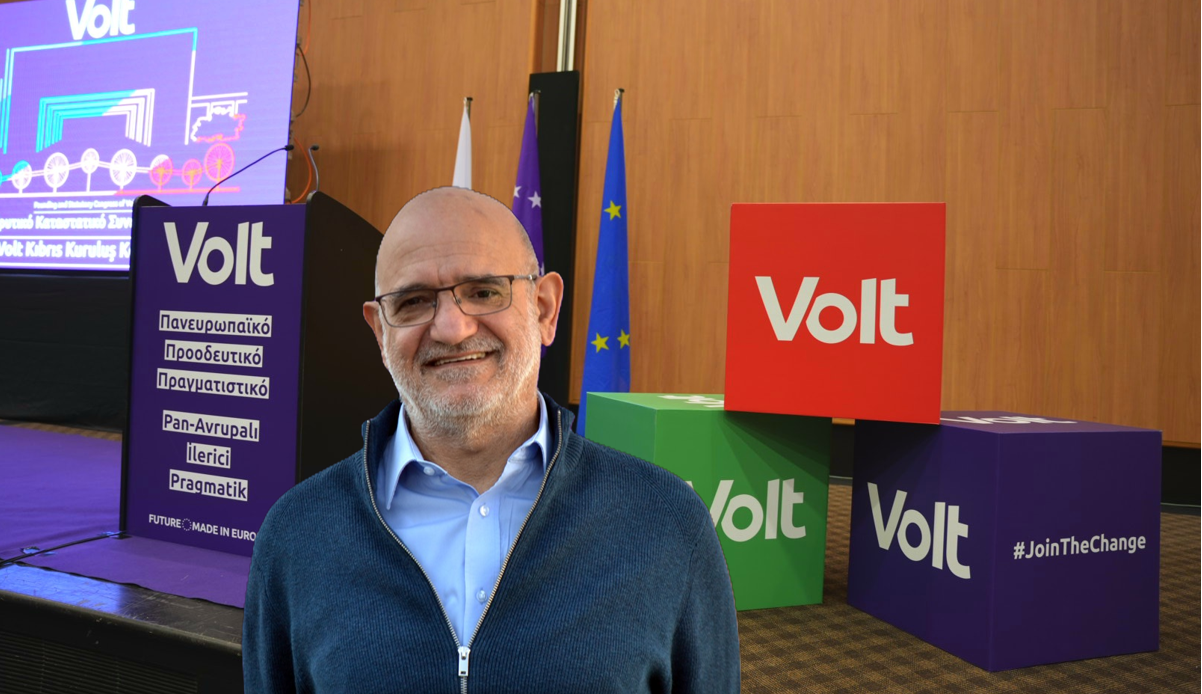 Δίπλα στον Δρουσιώτη το Volt: «Ουδέποτε συζητήθηκε θέμα απομάκρυνσής του από το ψηφοδέλτιο»