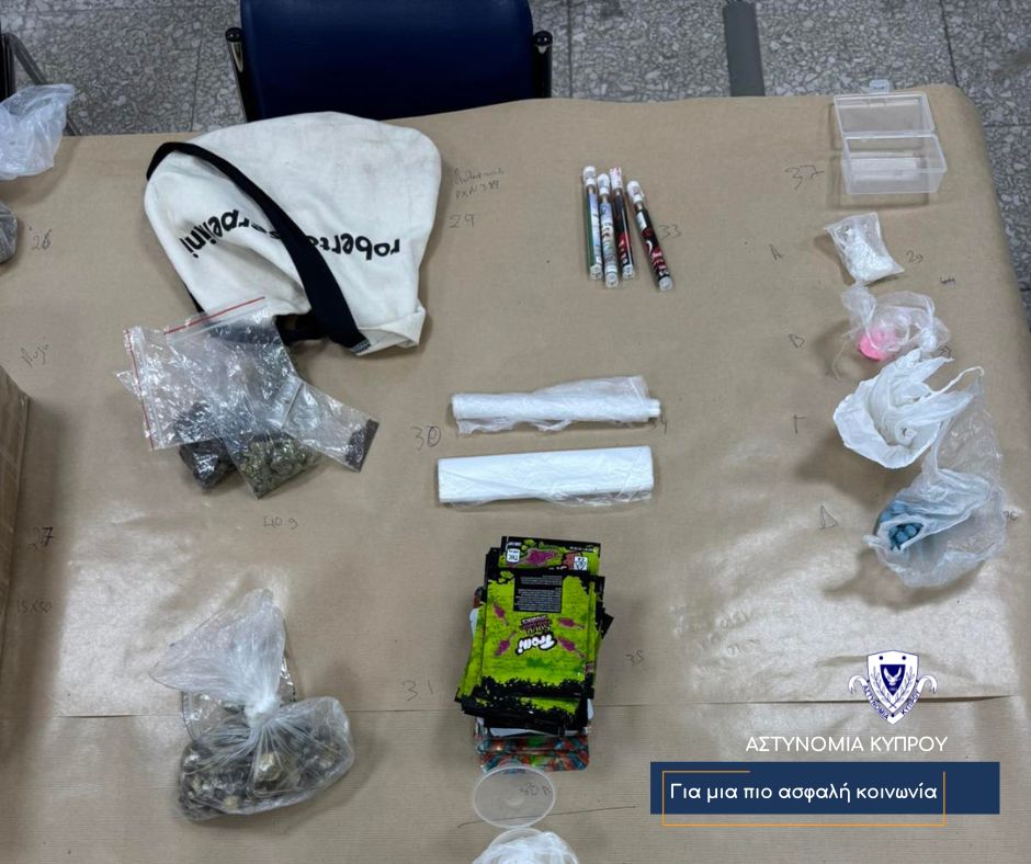 &Phi;&Omega;&Tau;&Omicron;: &Alpha;&pi;ό &kappa;ά&nu;&nu;&alpha;&beta;&eta; &mu;έ&chi;&rho;&iota; &mu;&alpha;&nu;&iota;&tau;ά&rho;&iota;&alpha;, ecstasy &kappa;&alpha;&iota; &kappa;&omicron;&kappa;&alpha;ΐ&nu;&eta; έ&kappa;&rho;&upsilon;&beta;&alpha;&nu; 27&chi;&rho;&omicron;&nu;&omicron;&sigmaf; &kappa;&alpha;&iota; 39&chi;&rho;&omicron;&nu;&eta; &sigma;&tau;&eta; &Lambda;&epsilon;&mu;&epsilon;&sigma;ό