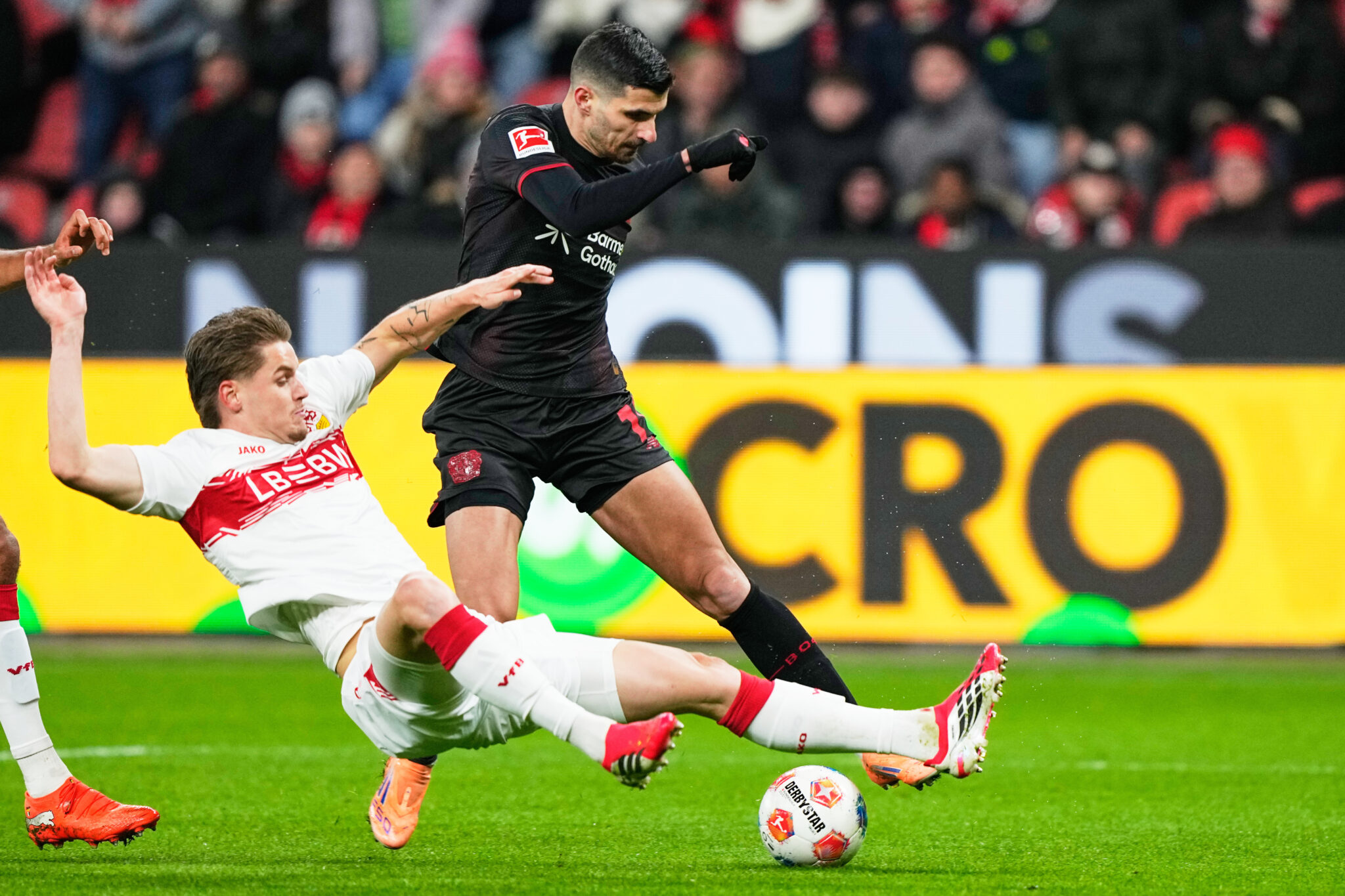 Bundesliga: «Φωτιά» για Champions League και παραμονή