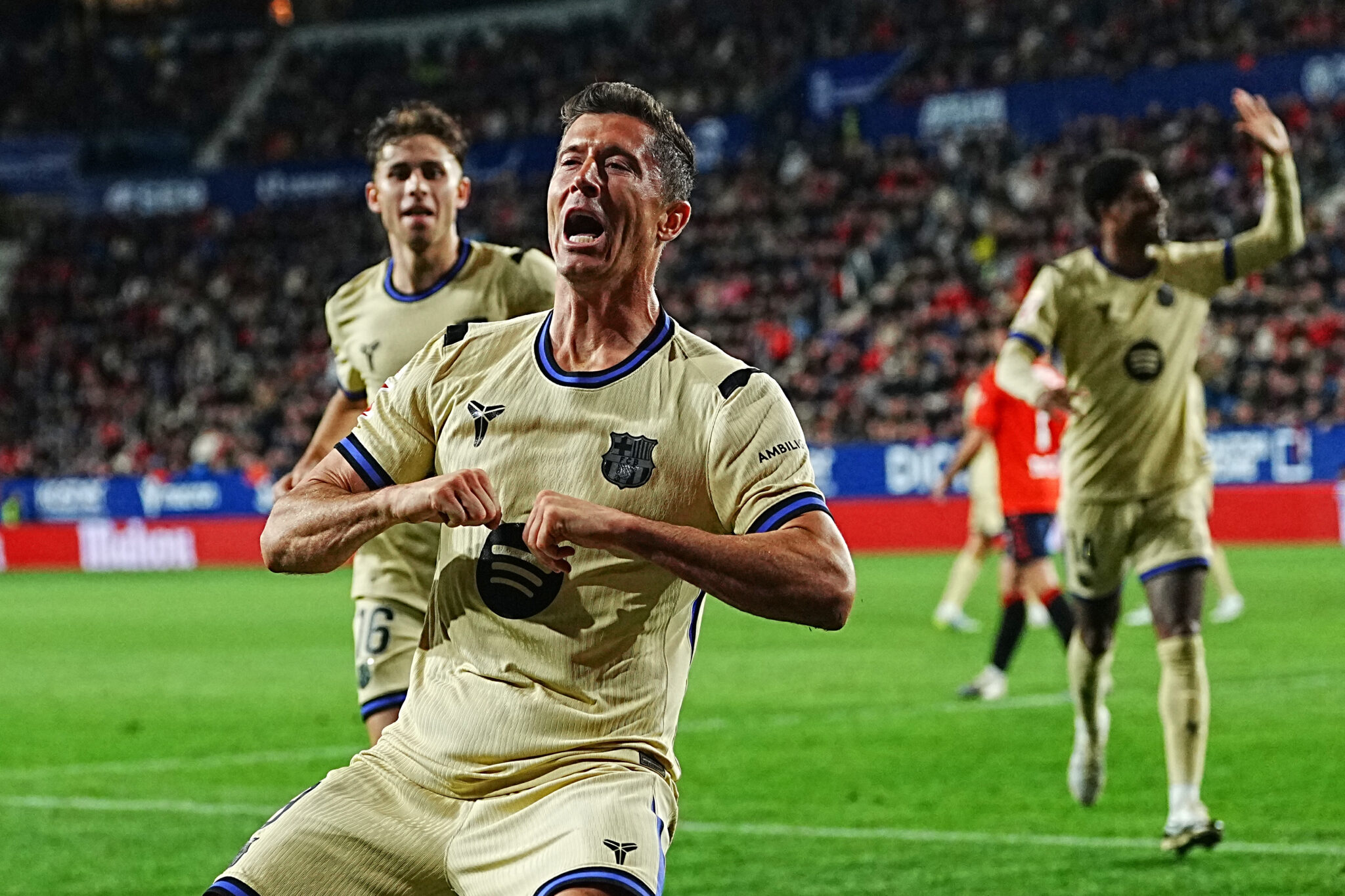 Άλωσε την Παμπλόνα και ετοιμάζει φιέστα στο Clasico για το 29ο πρωτάθλημα η Μπαρσελόνα