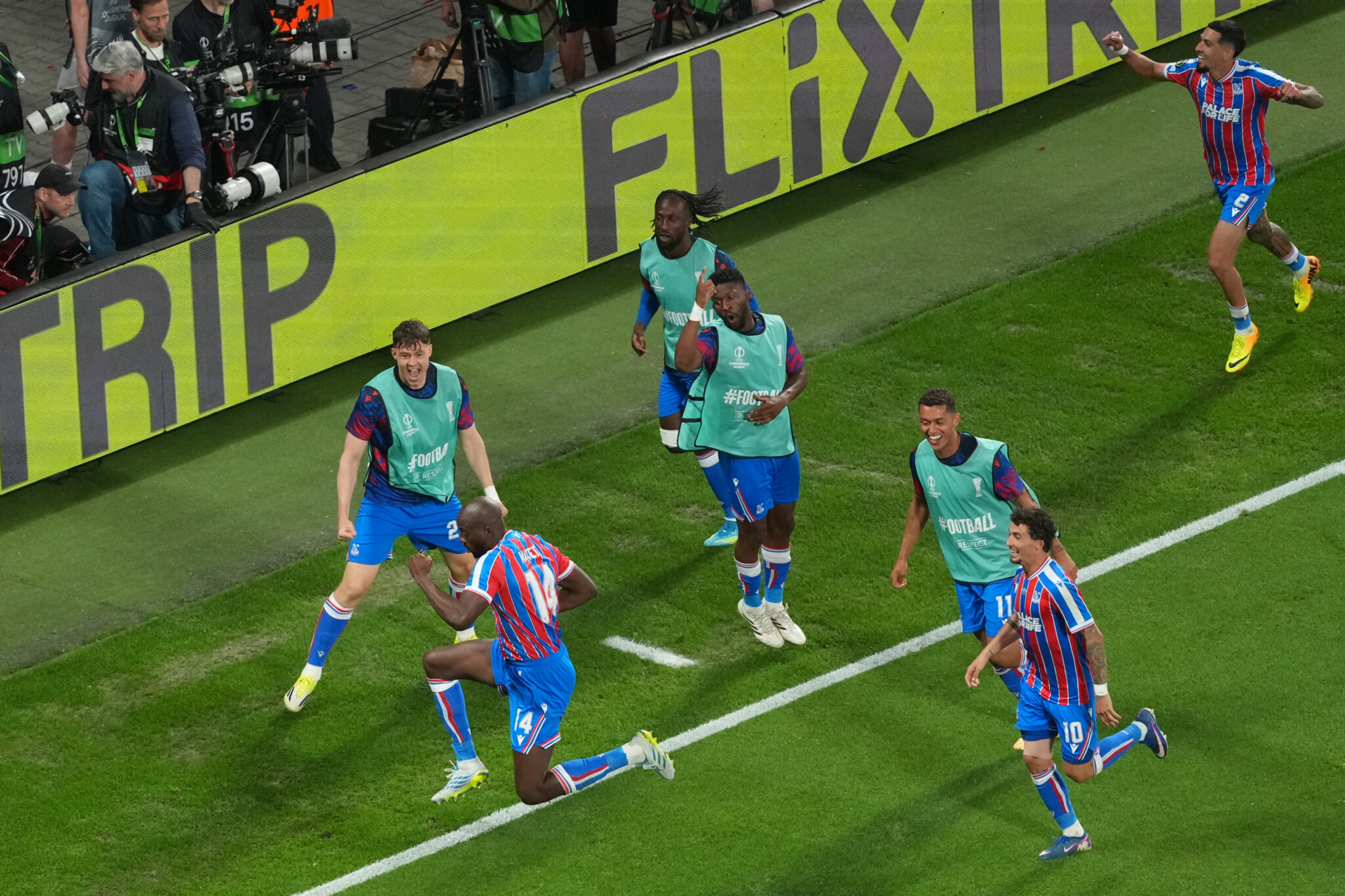 Η Χρυσή Βίβλος του Conference: Η τρίτη αγγλική ομάδα που το κατακτά η Πάλας