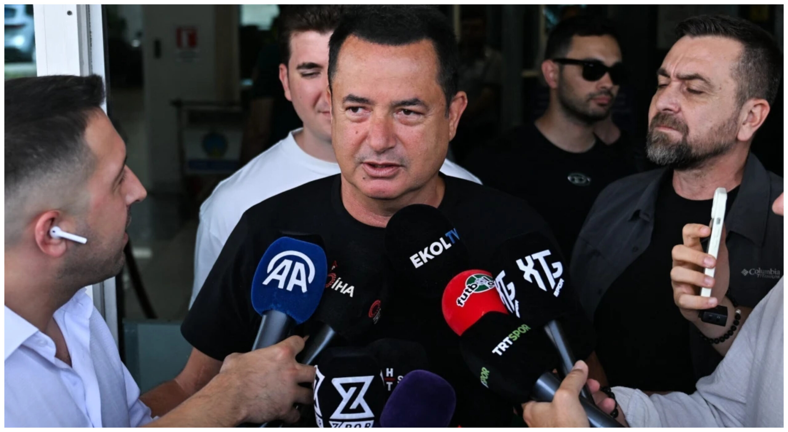 Ατζούν Ιλιτζαλί: Οι πρώτες δηλώσεις μετά το σοβαρό ατύχημα του Σταύρου Φλώρου – Τι είπε; | AlphaNews