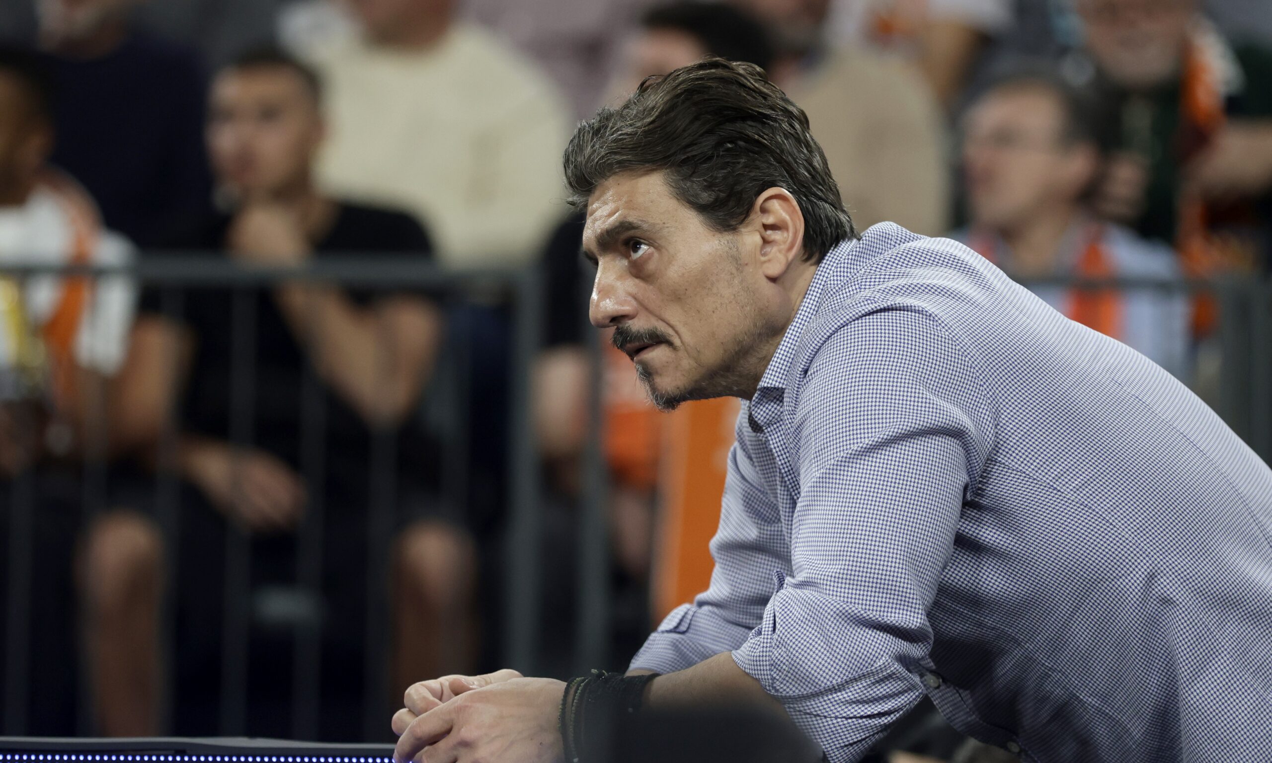 &Beta;ί&nu;&tau;&epsilon;&omicron; &Omicron;&lambda;&upsilon;&mu;&pi;&iota;&alpha;&kappa;&omicron;ύ &mu;&epsilon; &Gamma;&iota;&alpha;&nu;&nu;&alpha;&kappa;ό&pi;&omicron;&upsilon;&lambda;&omicron; &sigma;&tau;&omicron; Telekom Center: &laquo;&Omicron; influencer &sigma;&epsilon; &delta;&rho;ά&sigma;&eta;&raquo;