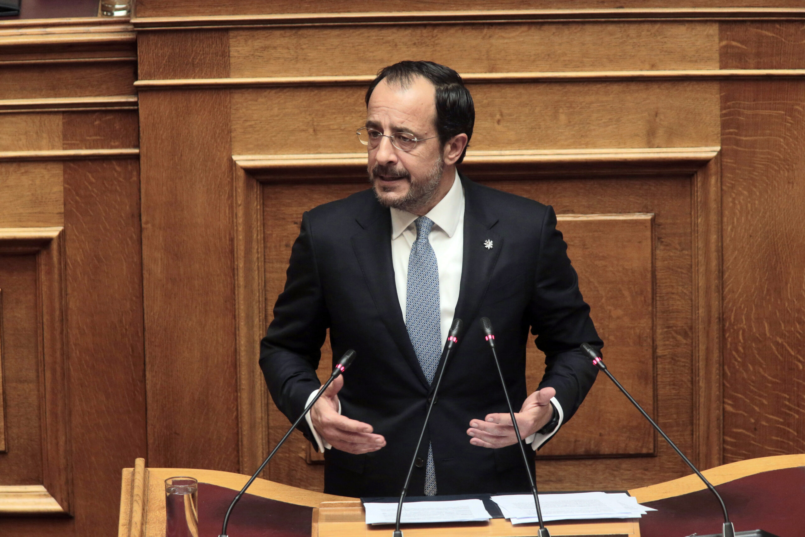 «Κύπρος και Ελλάδα πορεύονται μαζί»: Όσα δήλωσε ο ΠτΔ στην ιστορική του ομιλία ενώπιον της Βουλής των Ελλήνων