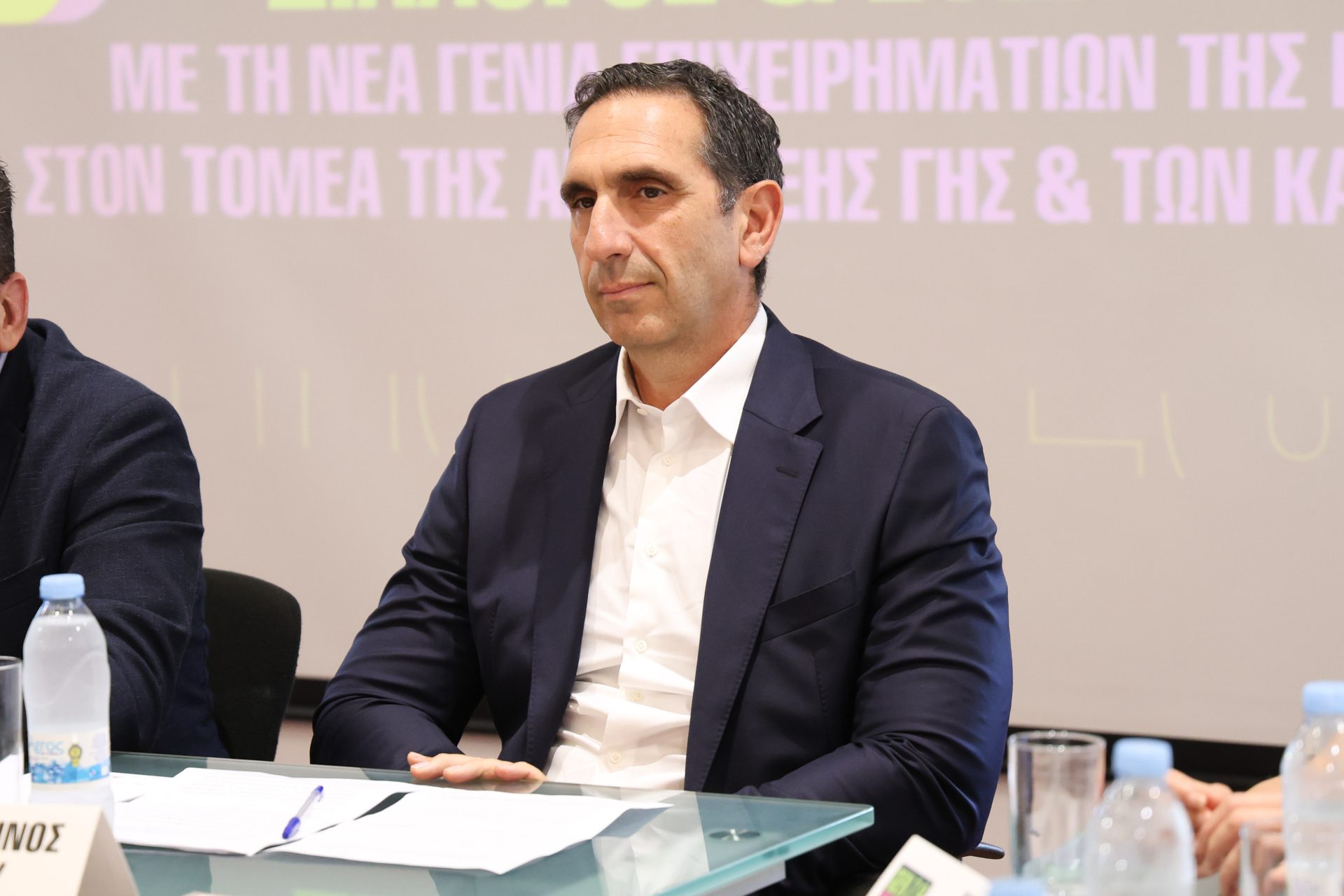 ΥΠΕΣ: Να μετατρέψουμε τον τομέα ανάπτυξης γης σε μοχλό βιώσιμης ανάπτυξης
