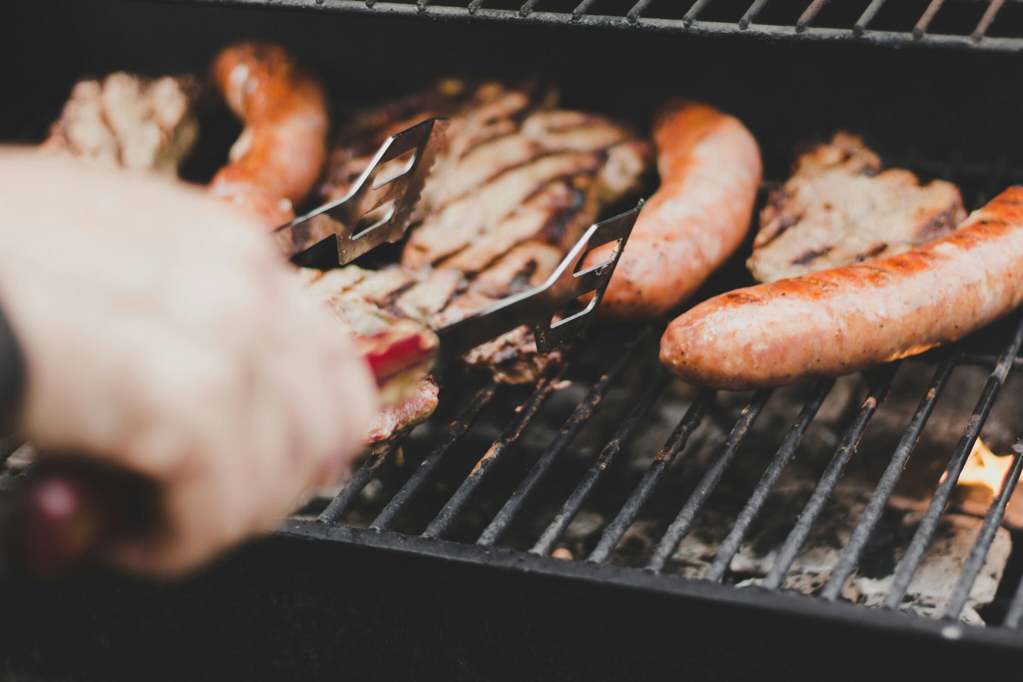 Η Two Guys BBQ ανοίγει το δεύτερό της κατάστημα και φέρνει την απόλυτη BBQ εμπειρία στη Λευκωσία