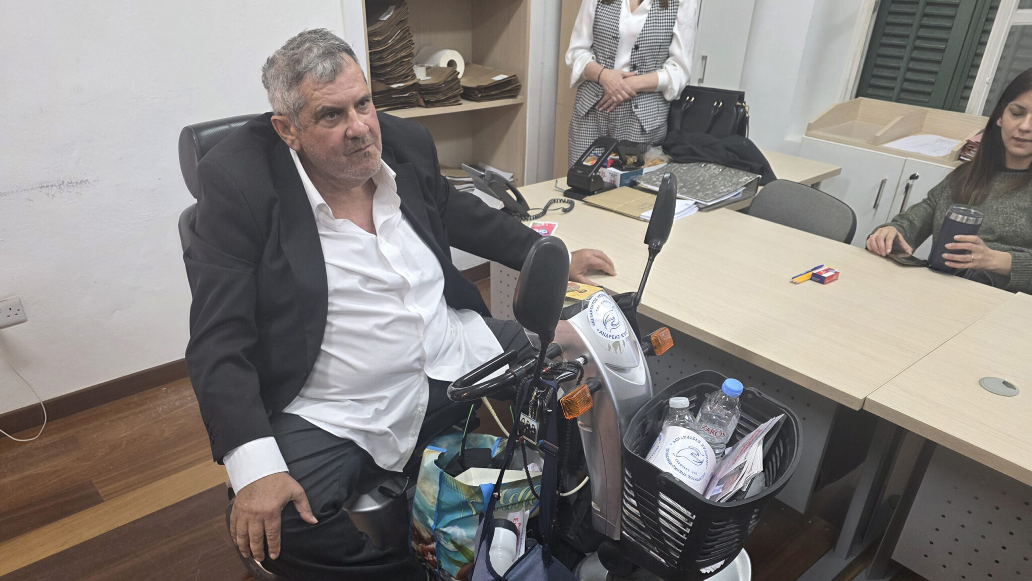 Έβαλε 35 φορές υποψηφιότητα! Ο Αντρέας Ευστρατίου αυτοανακηρύχθηκε «πρόεδρος των φτωχών»