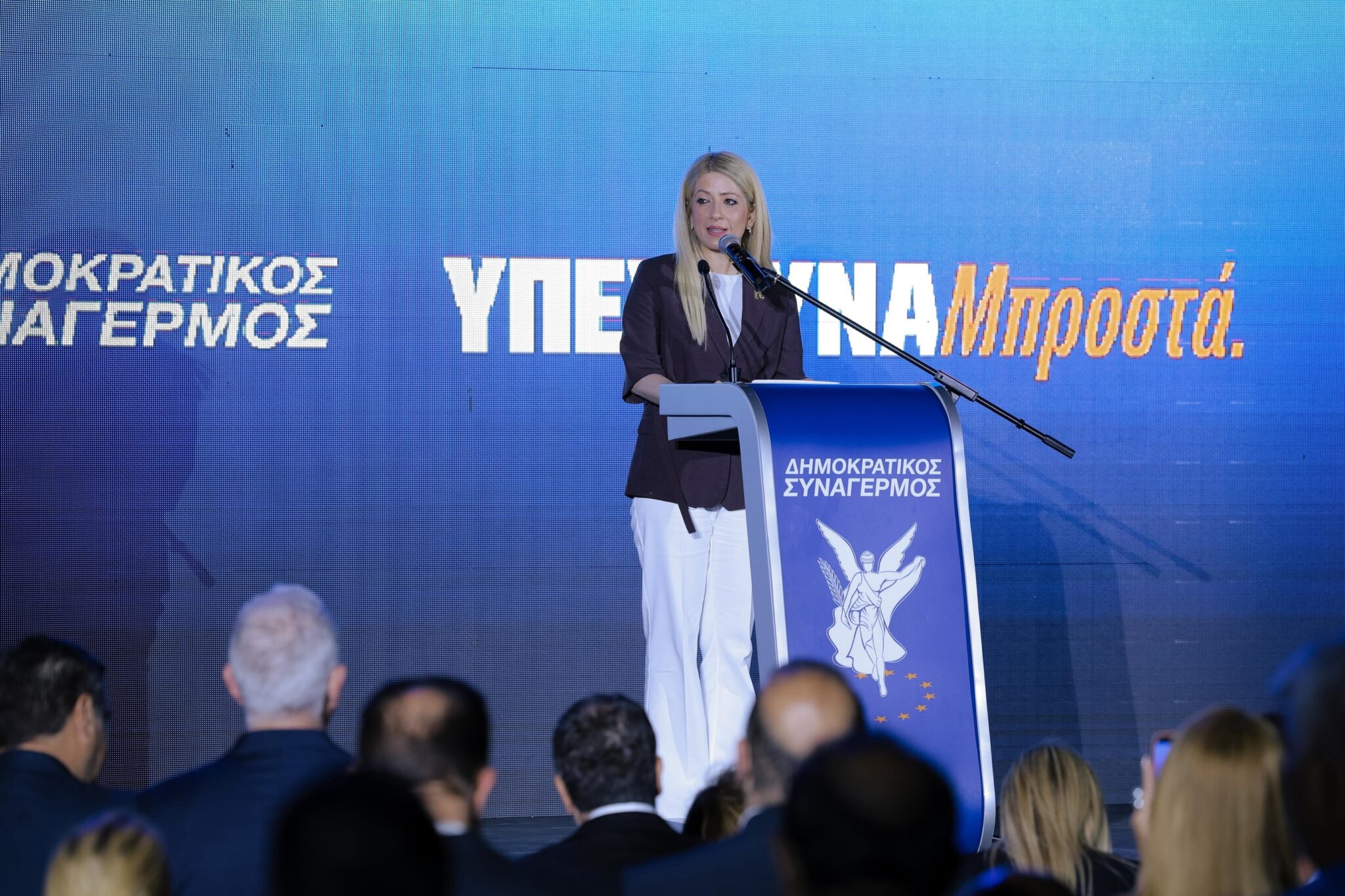 Άφησε αιχμές η Αννίτα: Στο Κυπριακό «εμείς δεν παίζουμε παιχνίδια και δεν χαϊδεύουμε αυτιά»