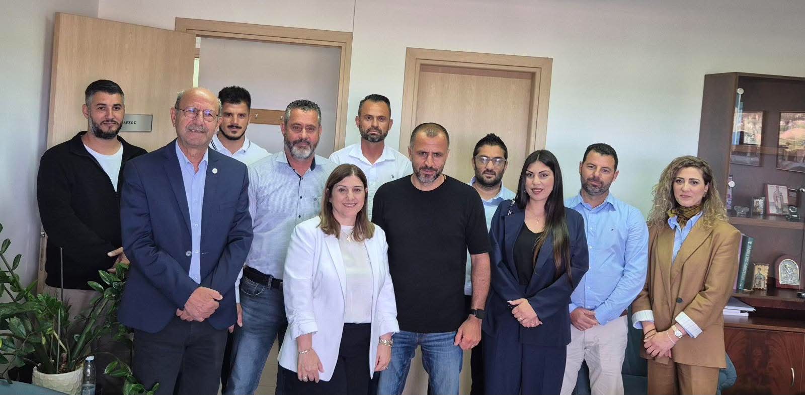 Με ανθρώπους της «διπλανής πόρτας» στη μάχη των Βουλευτικών Εκλογών οι Κυνηγοί