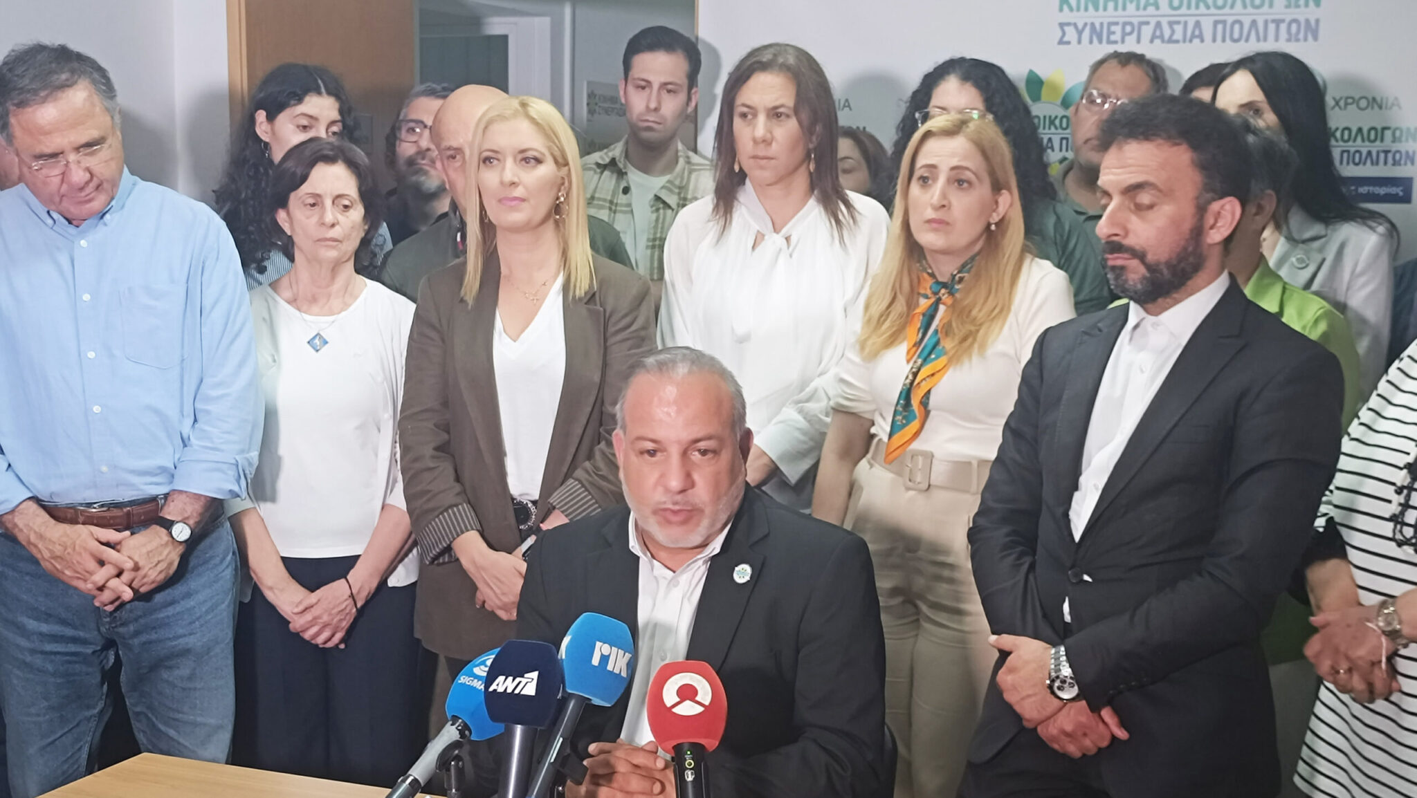 Σε μεταβατική περίοδο με ηγέτη τον Παπαδούρη οι Οικολόγοι, συνεχίζουν τη λειτουργία τους