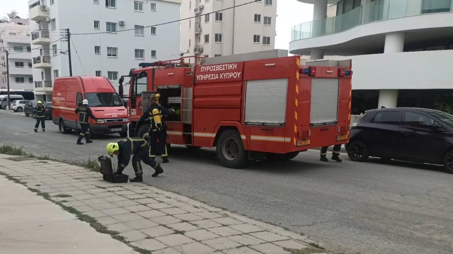 Συναγερμός στη Λάρνακα: «Λαμπάδιασε» κουζίνα από ξεχασμένη κατσαρόλα, με εγκαύματα η ιδιοκτήτρια