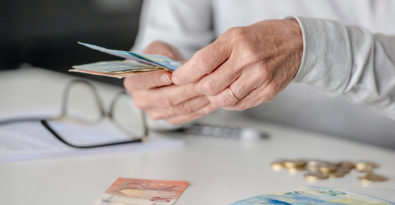 Έρχεται η φόρμουλα για συντάξεις: Ποιες είναι οι πτυχές που αναμένεται να αλλάξουν