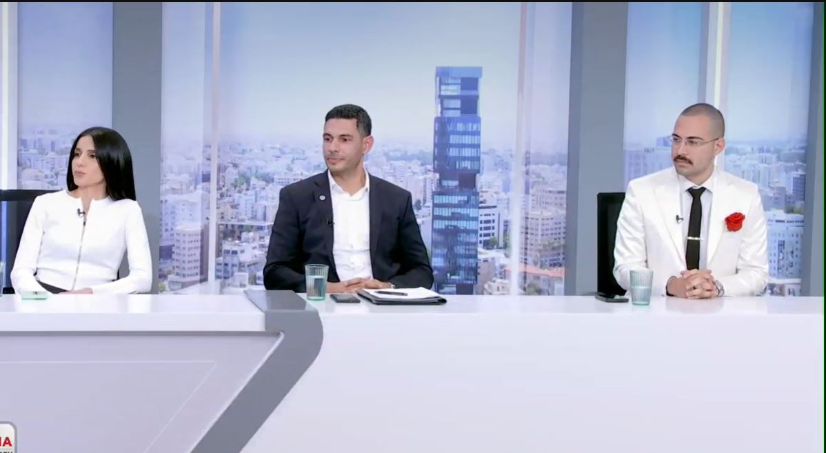 Η Πάφος ενώπιον της κάλπης: Τι προτείνουν Κωνσταντίνου-Φακοντής και γιατί φόρεσε λευκό κοστούμι ο Μπάρος