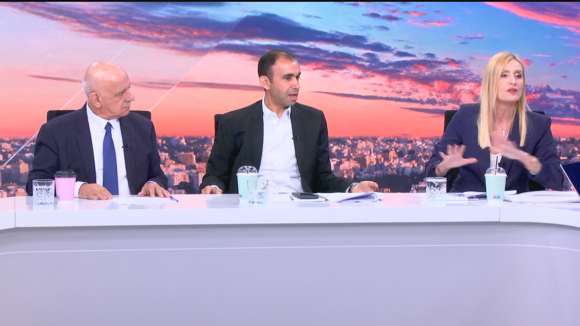 Πολιτική θύελλα και στη μέση ο Αναστασιάδης: Άγρια κόντρα ΔΗΣΥ-ΑΚΕΛ, διαφορετικές φωνές στο ΔΗΚΟ