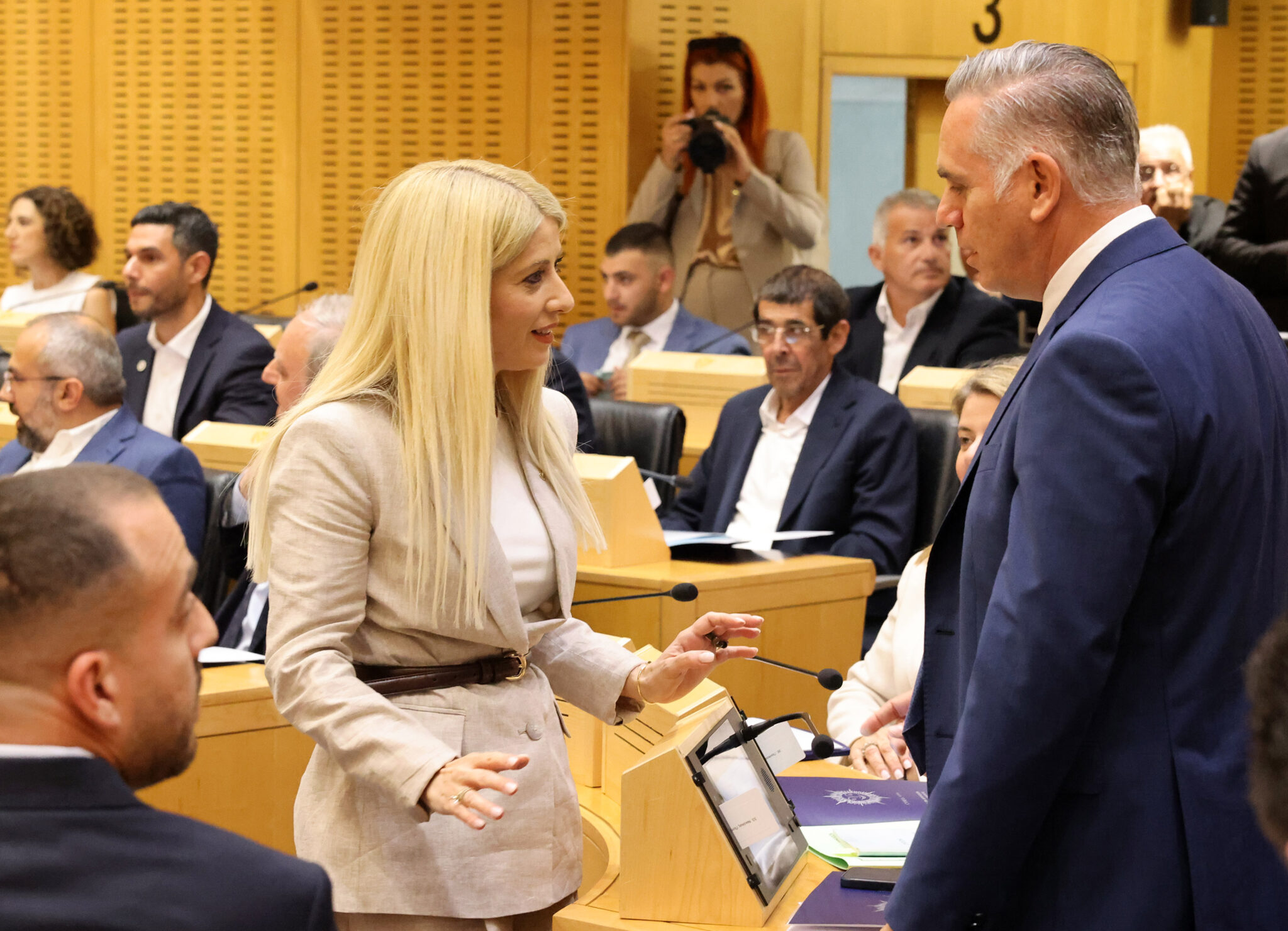 Το παρασκήνιο που άνοιξε τον χορό για το 2028