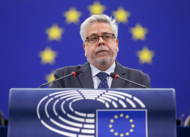 Αμόρ: Δεν μπορεί να υπάρξει ενταξιακή πρόοδος για Τουρκία, χωρίς πρόοδο στο Κυπριακό και δημοκρατικά πρότυπα