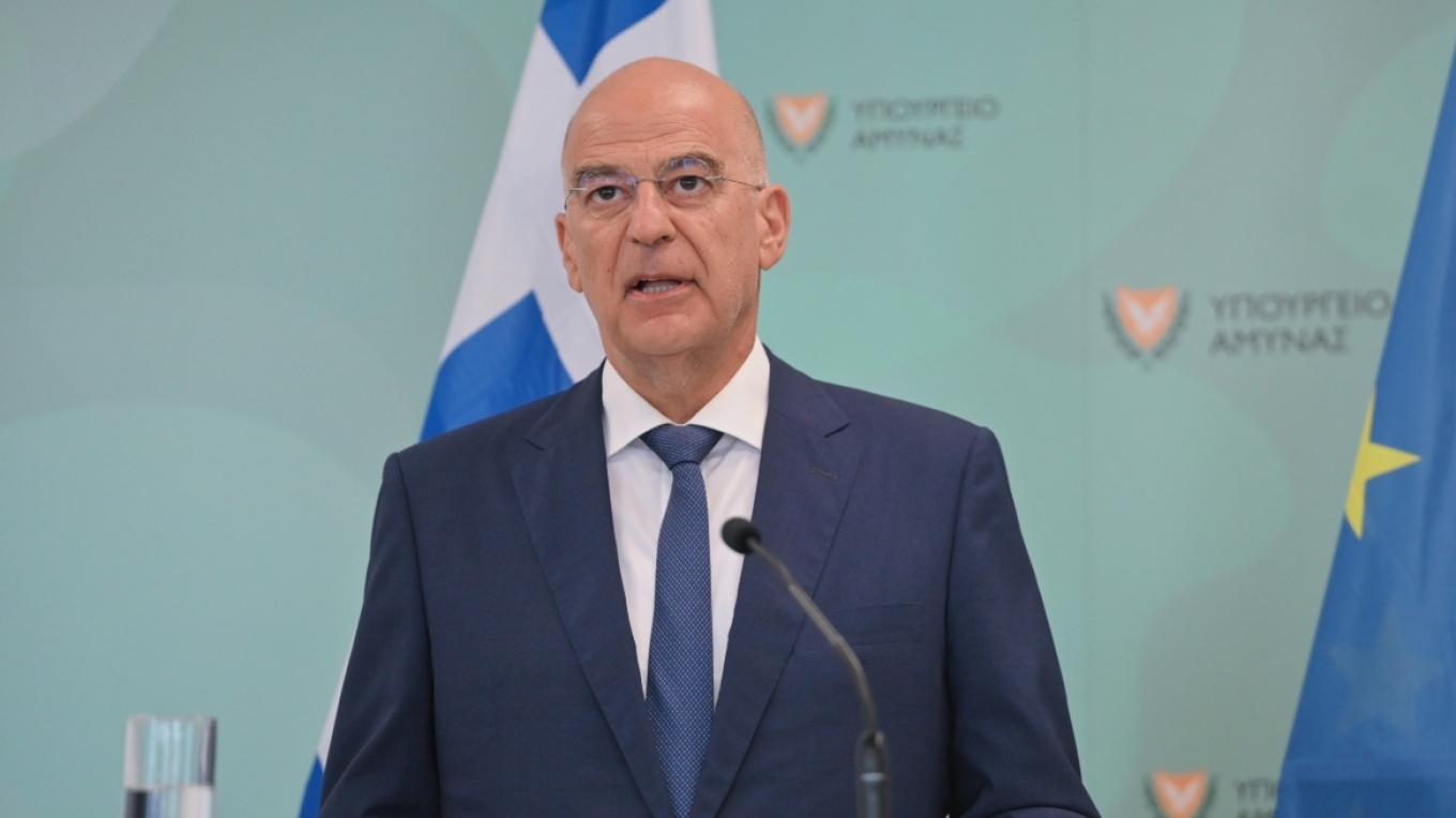 Λίγο πριν την υπογραφή της συμφωνίας SOFA μεταξύ Κύπρου-Γαλλίας η τουρκική παρενόχληση στο αεροσκάφος Δένδια