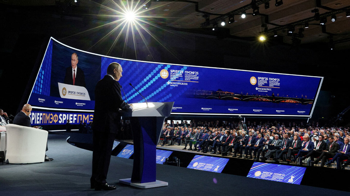 Αντιδράσεις στη Γερμανία για τη συμμετοχή του AfD σε οικονομικό φόρουμ στη Ρωσία
