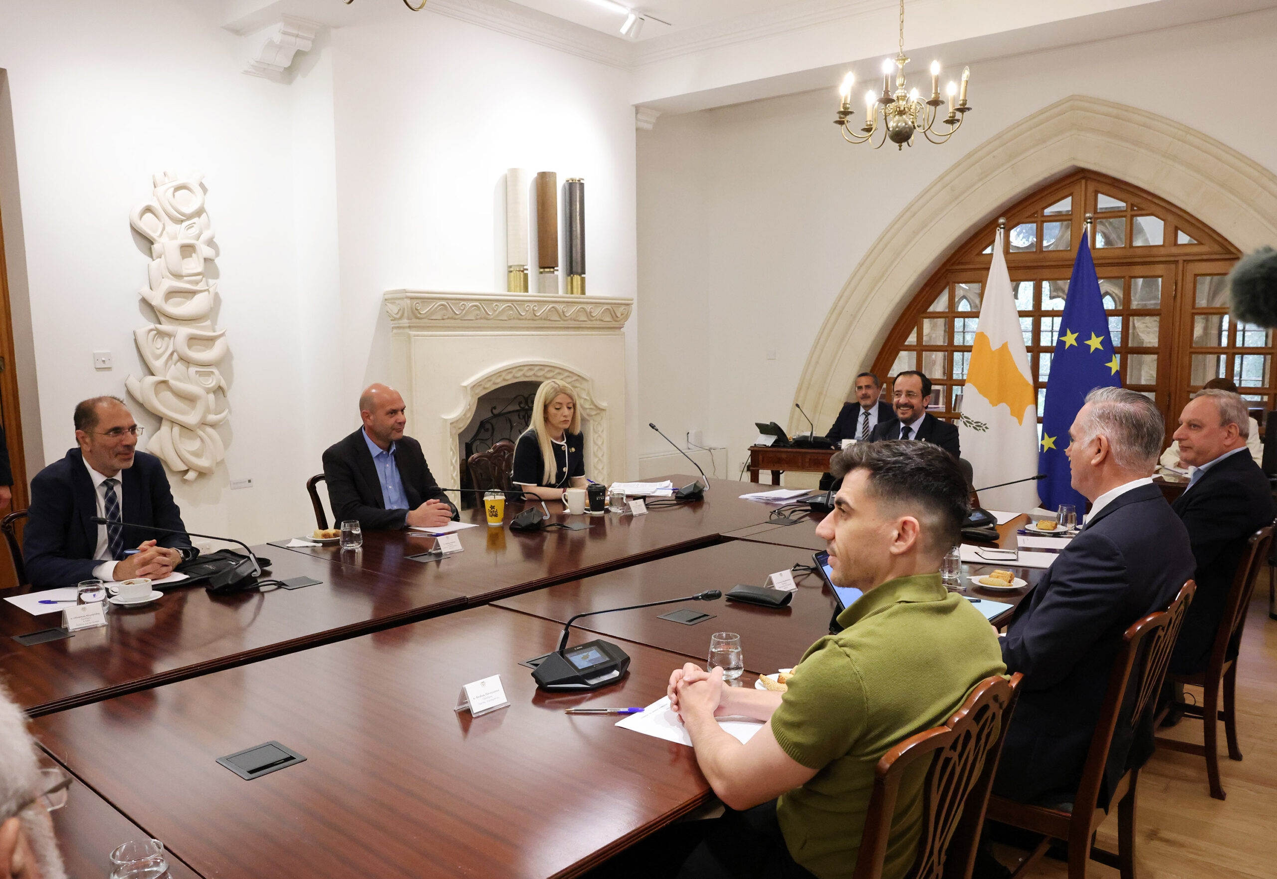 &laquo;&Omicron;&iota; &sigma;&tau;&iota;&gamma;&mu;έ&sigmaf; &mu;&pi;&omicron;&rho;&epsilon;ί &nu;&alpha; &epsilon;ί&nu;&alpha;&iota; &kappa;&rho;ί&sigma;&iota;&mu;&epsilon;&sigmaf;&raquo;: &Zeta;ή&tau;&eta;&sigma;&epsilon; &sigma;&upsilon;&nu;&tau;&omicron;&nu;&iota;&sigma;&mu;ό &kappa;&alpha;&iota; &epsilon;&nu;ό&tau;&eta;&tau;&alpha; &alpha;&pi;ό &tau;&omicron; &Epsilon;&theta;&nu;&iota;&kappa;ό &Sigma;&upsilon;&mu;&beta;&omicron;ύ&lambda;&iota;&omicron; &omicron; &Pi;&tau;&Delta; &epsilon;&nu;ό&psi;&epsilon;&iota; Ά&tau;&upsilon;&pi;&eta;&sigmaf; &Pi;&epsilon;&nu;&tau;&alpha;&mu;&epsilon;&rho;&omicron;ύ&sigmaf;