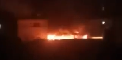 ΒΙΝΤΕΟ: Φωτιά σε σπίτι τα ξημερώματα, τι φαίνεται να την προκάλεσε, στο νοσοκομείο η ιδιοκτήτρια