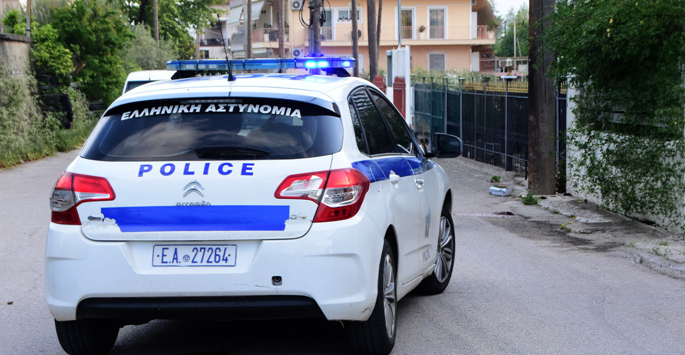 Σοκ στη Δράμα: Αστυνομικός σκότωσε τη σύζυγό του, το παιδί τους κάλεσε τις Αρχές