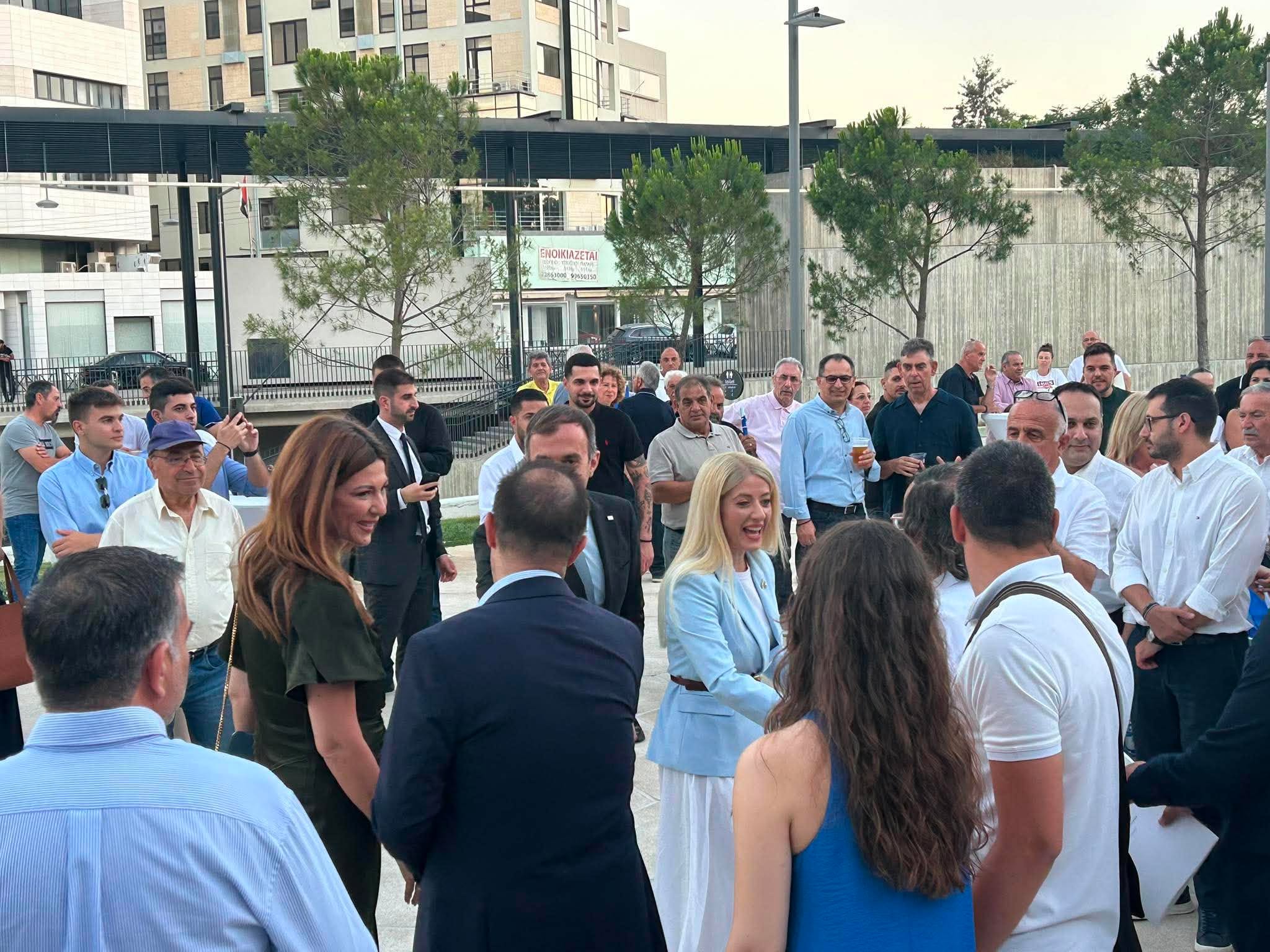 «Απόψε δεν κλείνουμε έναν κύκλο. Ανοίγουμε τον επόμενο»: Ο ΔΗΣΥ γιόρτασε τα 50χρονά του