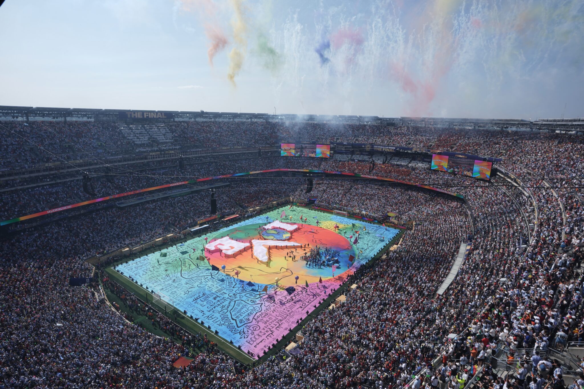 Το πρώτο Halftime Show του Μουντιάλ κράτησε 27 λεπτά αντί για 17 και άνοιξε μεγάλη κουβέντα