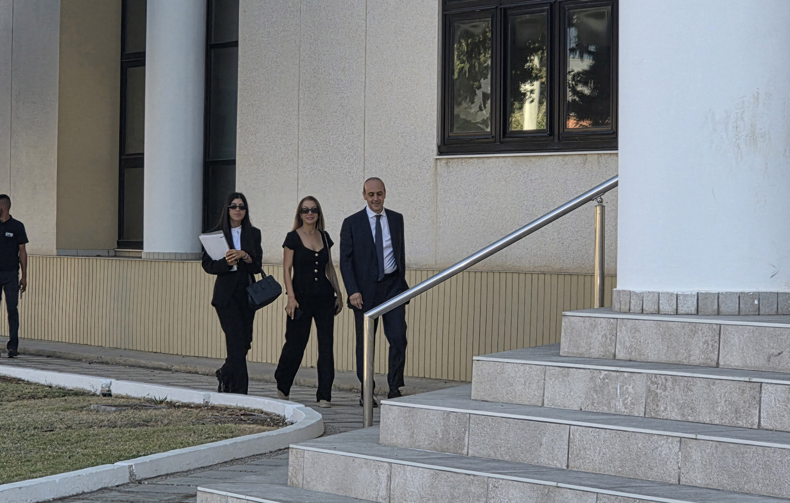 &Upsilon;&pi;ό&theta;&epsilon;&sigma;&eta; &Phi;&alpha;ί&delta;&omega;&nu;&omicron;&sigmaf;: &Kappa;&epsilon;&kappa;&lambda;&epsilon;&iota;&sigma;&mu;έ&nu;&omega;&nu; &tau;&omega;&nu; &theta;&upsilon;&rho;ώ&nu; &tau;&epsilon;&lambda;&iota;&kappa;ά &eta; &delta;&iota;&kappa;ή