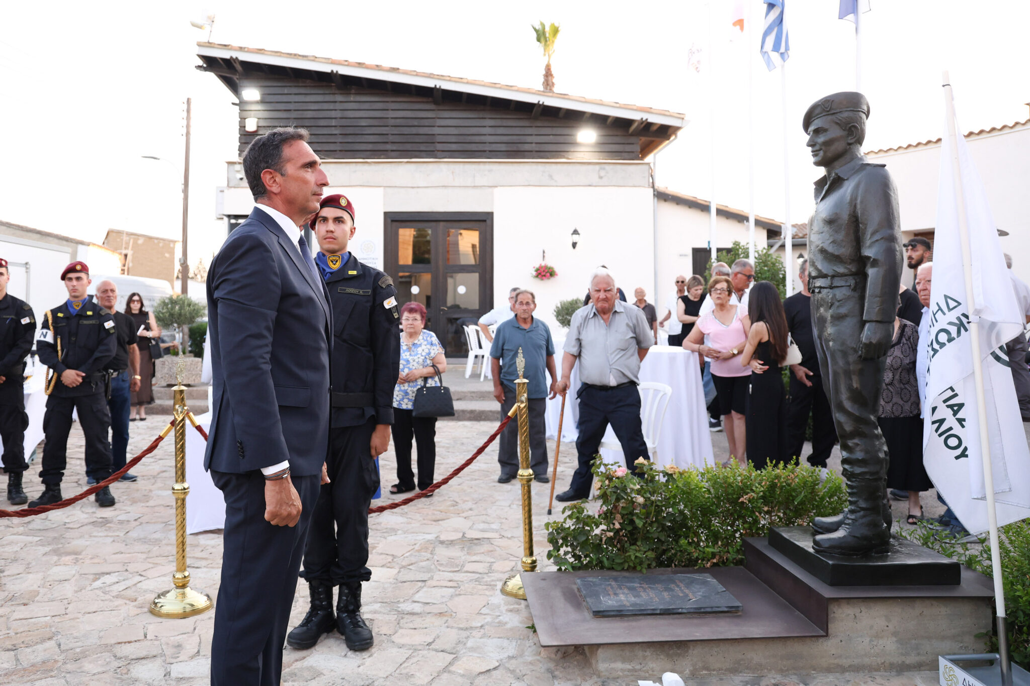 ΥΠΕΣ: Εργαζόμαστε με συνέπεια για δημιουργία των αναγκαίων προϋποθέσεων για επιστροφή στο τραπέζι του διαλόγου