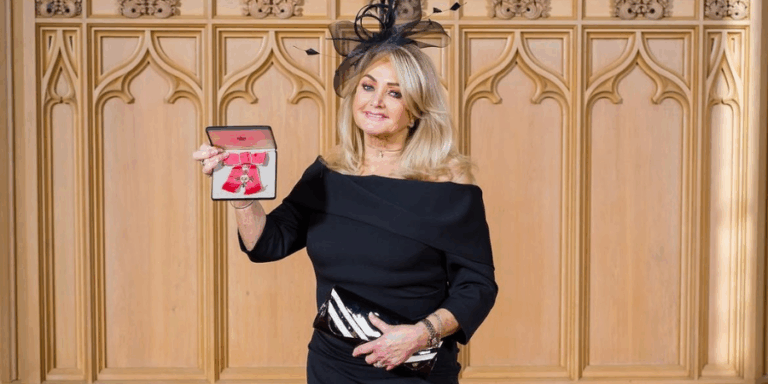 Η συγκινητική στιγμή που η Bonnie Tyler τιμήθηκε με MBE από τον Πρίγκιπα William