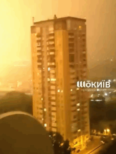 Μπαράζ εκρήξεων στο Κίεβο, επίθεση με βαλλιστικούς πυραύλους