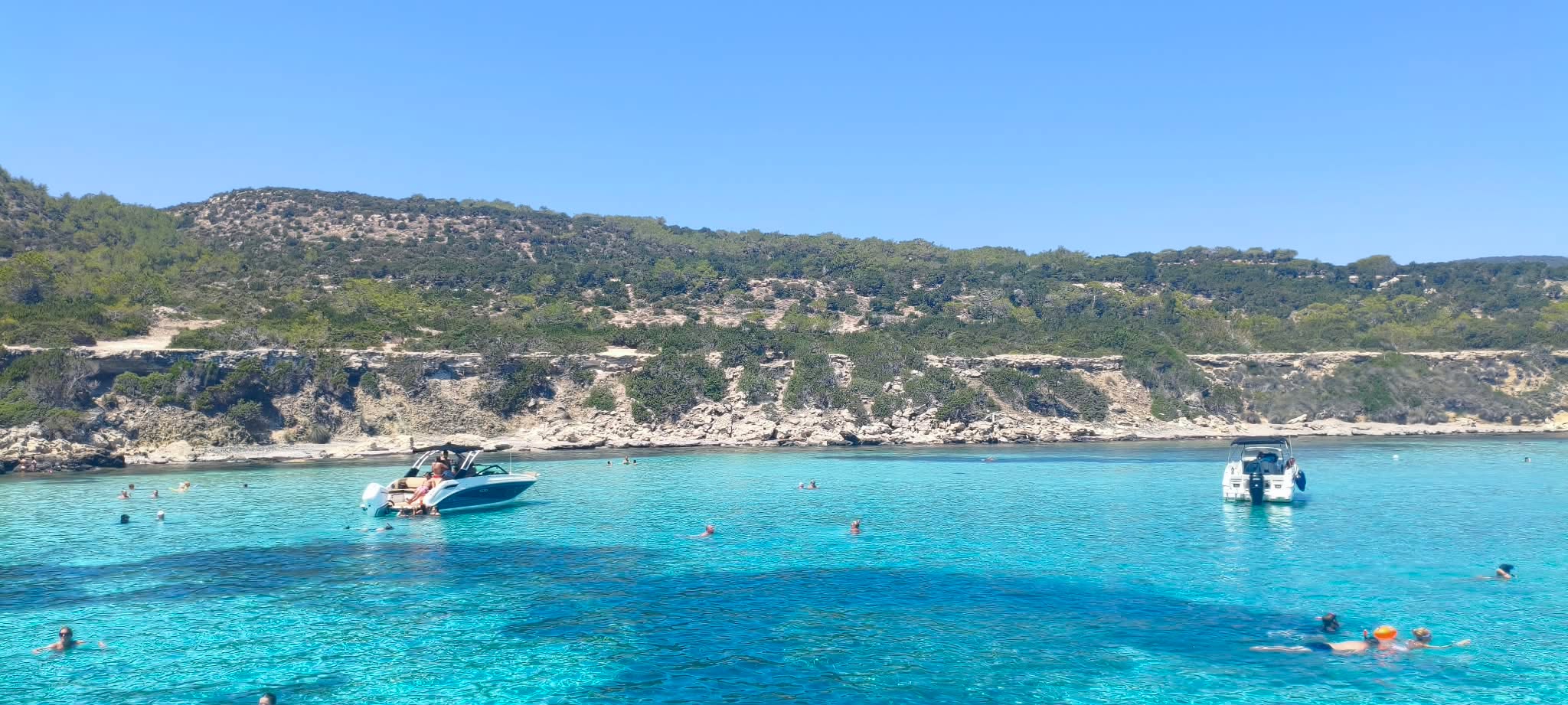 Ακάμας, βγαλμένος από… παραμύθι! Εντυπωσιακές εικόνες από μίνι κρουαζιέρα της εκπομπής Alpha Ενημέρωση