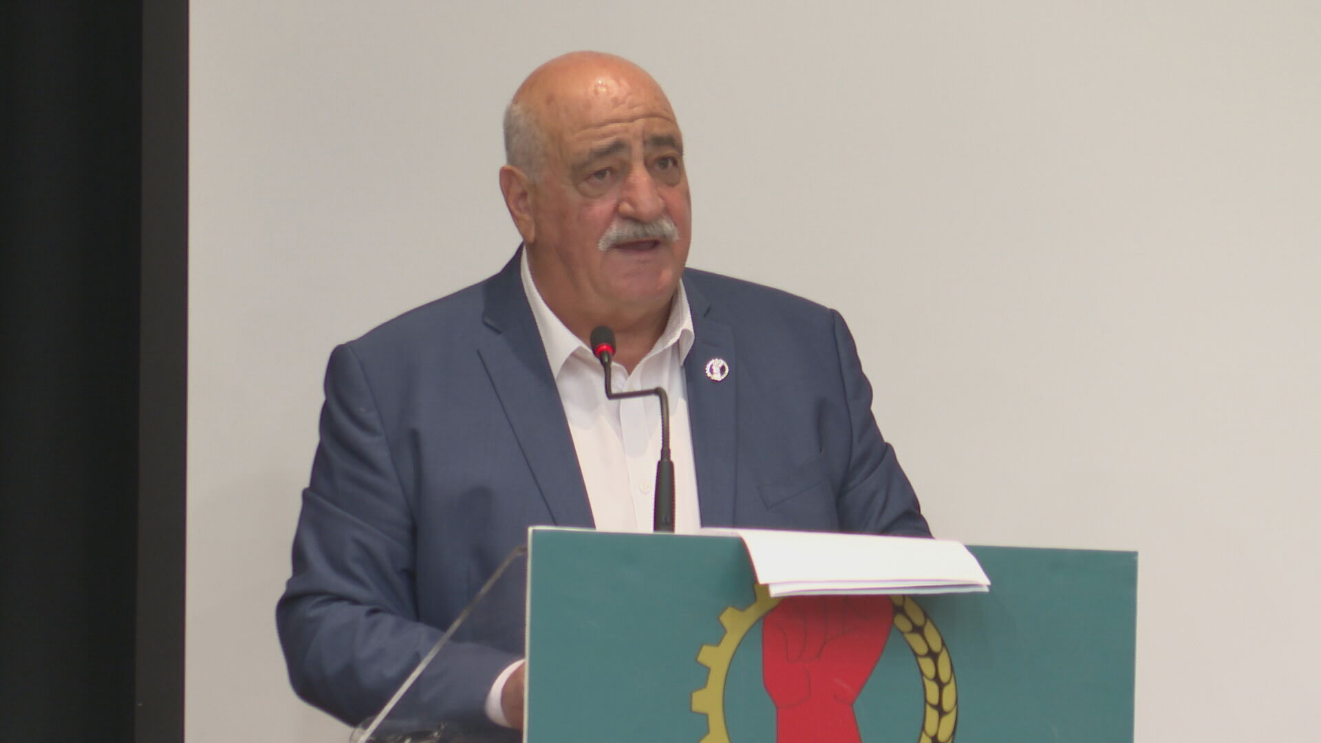 Πάει πρώτα σε καταστατικό και μετά σε εκλογικό συνέδριο η ΕΔΕΚ