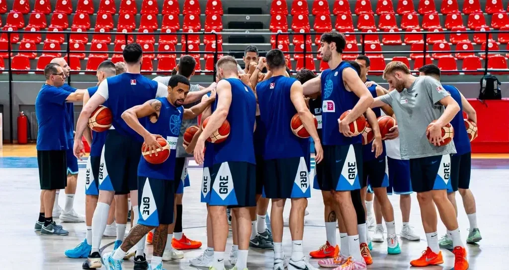 &Gamma;&iota;&alpha; &nu;ί&kappa;&eta;-&pi;&rho;ό&kappa;&rho;&iota;&sigma;&eta; &kappa;&alpha;&iota;&hellip; &laquo;&pi;&rho;&omicron;ί&kappa;&alpha;&raquo; &sigma;&tau;&eta; &Rho;&omicron;&upsilon;&mu;&alpha;&nu;ί&alpha;