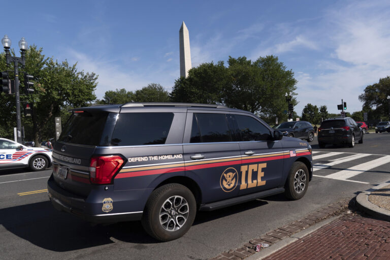 Πράκτορας της ICE πυροβόλησε και σκότωσε Μεξικανό οδηγό στο Χιούστον, νέα θύελλα αντιδράσεων