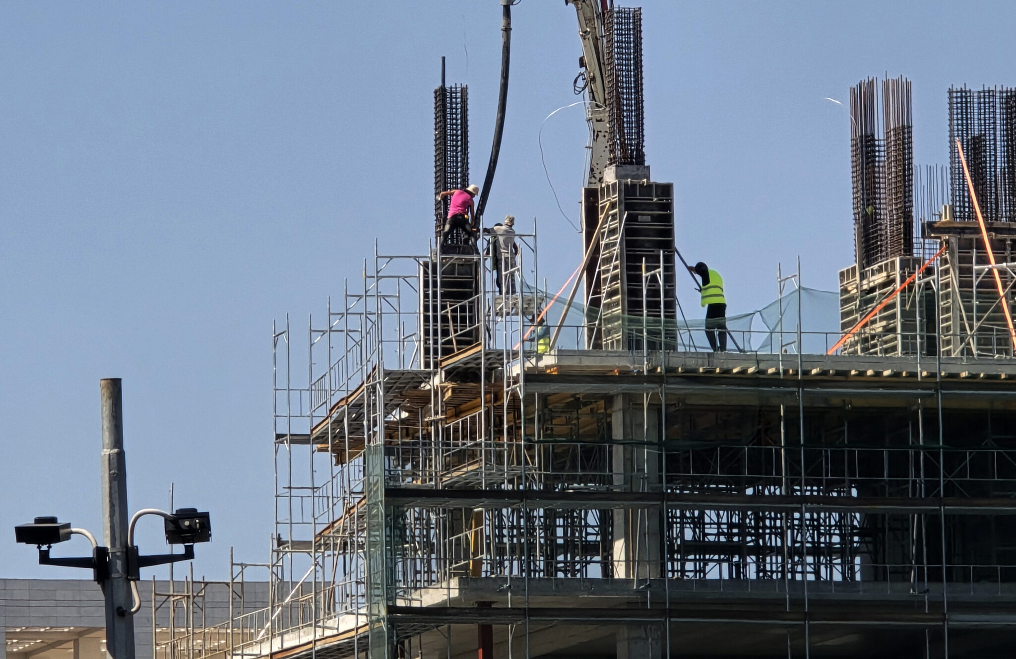 Μειώθηκαν κατά 55% τα εργατικά ατυχήματα στην Κύπρο από το 2017, ποιοι τομείς εκπέμπουν SOS
