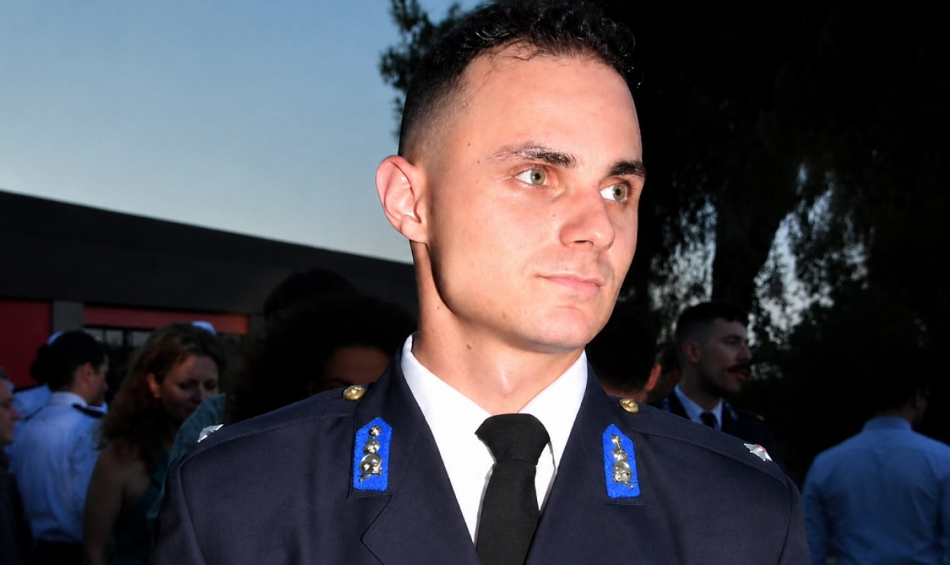 Θρήνος στο Αγρίνιο για τον 27χρονο πυροσβέστη που έχασε τη ζωή του στο Γύθειο, υπηρετούσε ως υποδιοικητής